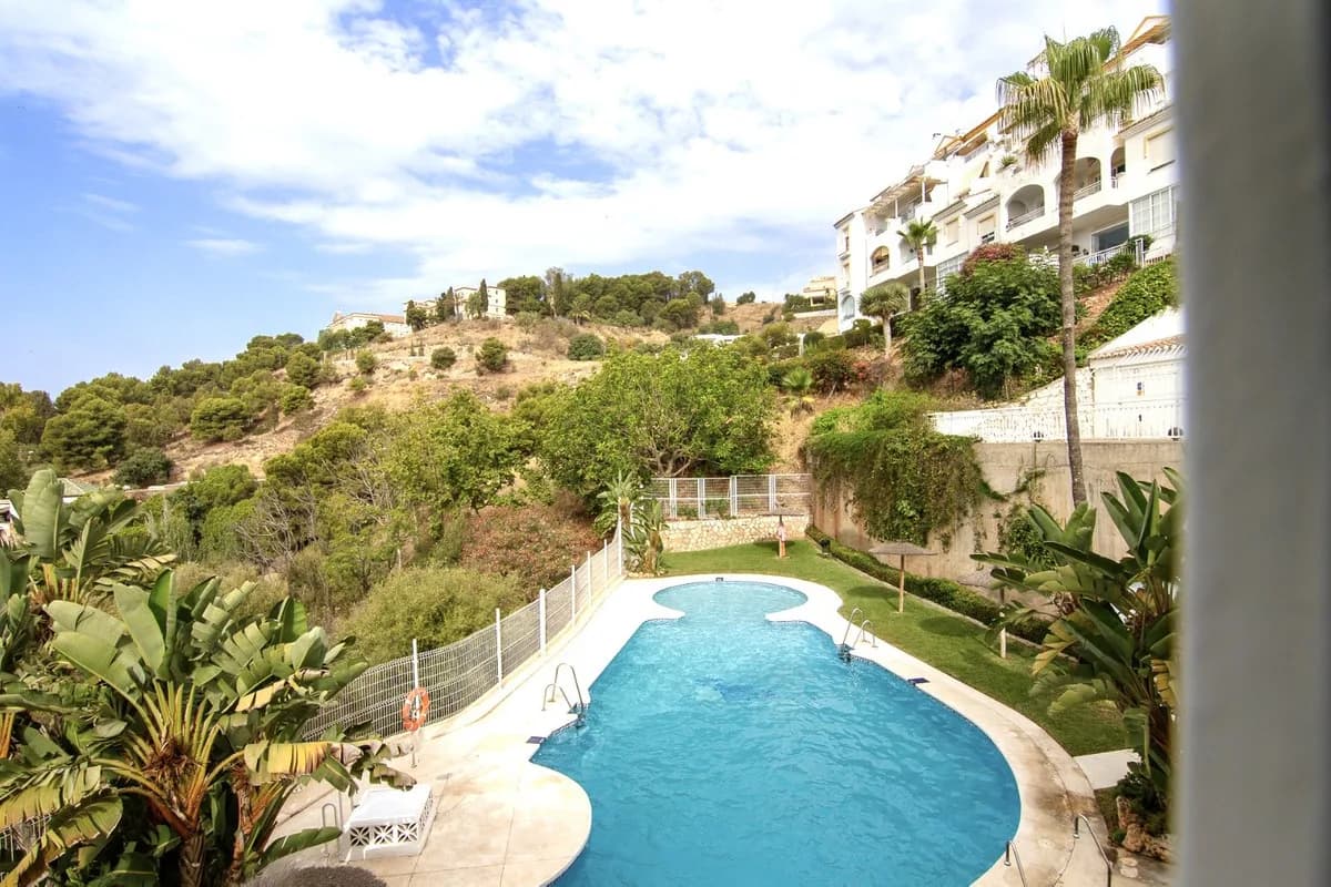 4 Bedroom Townhouse for Sale in Ciudad Jardín, Málaga - Image 3