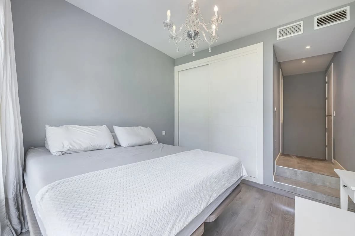 2 Bedroom Ground Floor Apartment for Sale in Nueva Andalucía, Málaga - Image 8