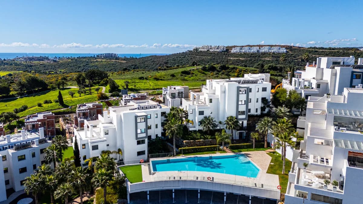 2 Bedroom Penthouse Duplex for Sale in Estepona, Málaga