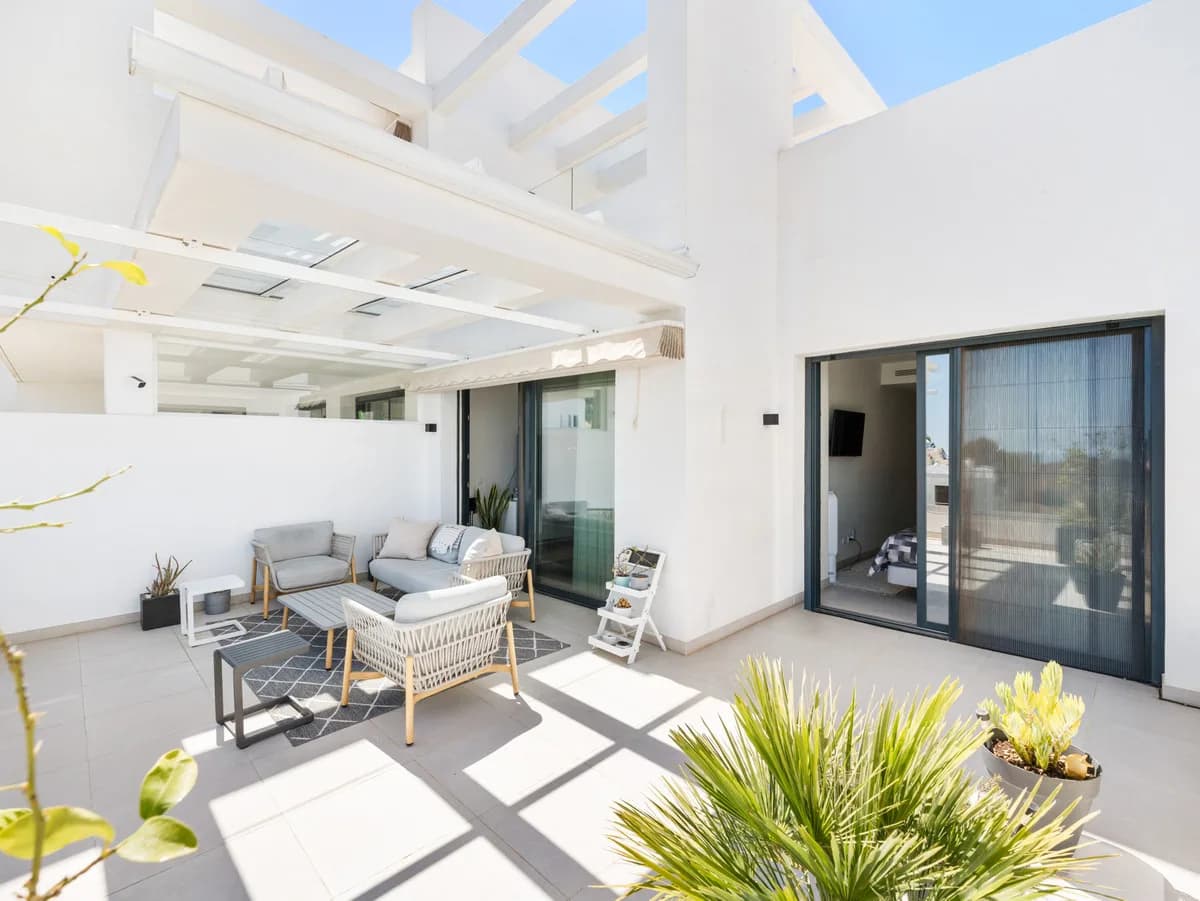 2 Bedroom Penthouse Duplex for Sale in Estepona, Málaga - Image 7