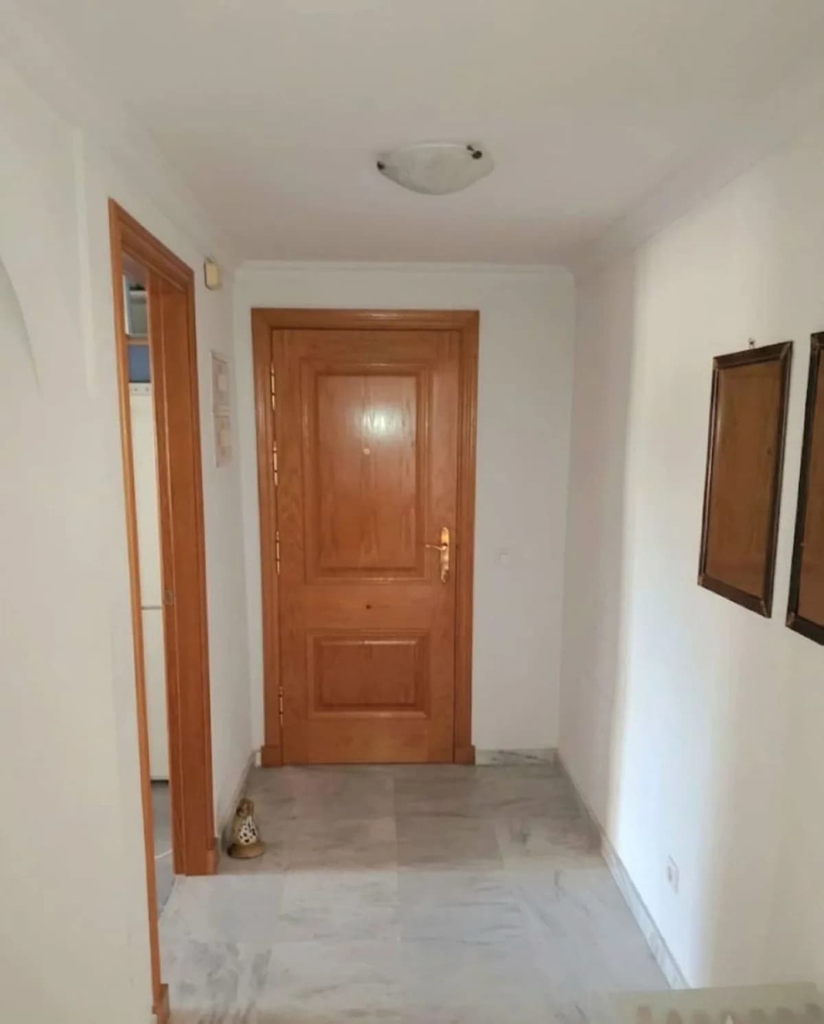 3 Bedroom Middle Floor Apartment for Sale in Torrequebrada, Málaga - Image 3