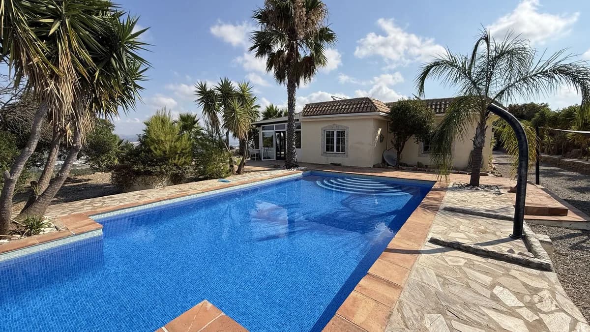 4 Bedroom Finca - Cortijo for Sale in Coín, Málaga - Image 4