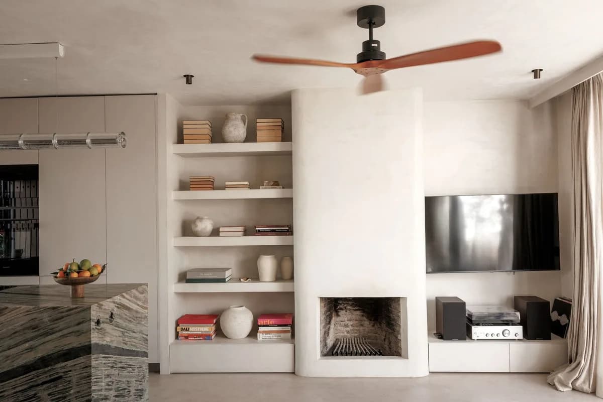 2 Bedroom Semi-Detached House for Sale in Nueva Andalucía, Málaga - Image 3