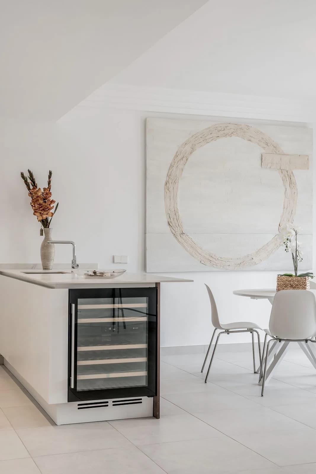 3 Bedroom Penthouse for Sale in Nueva Andalucía, Málaga - Image 7