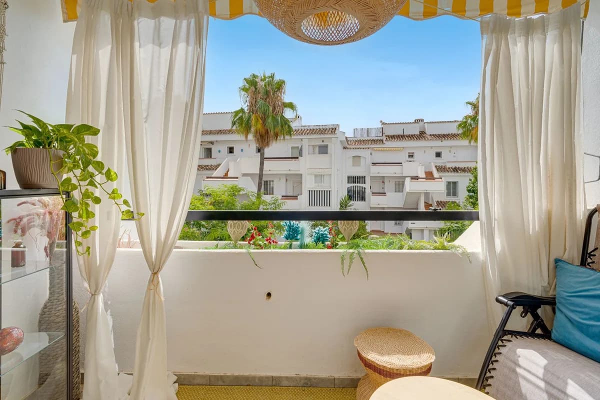 2 Bedroom Ground Floor Apartment for Sale in Riviera del Sol, Málaga - Image 7
