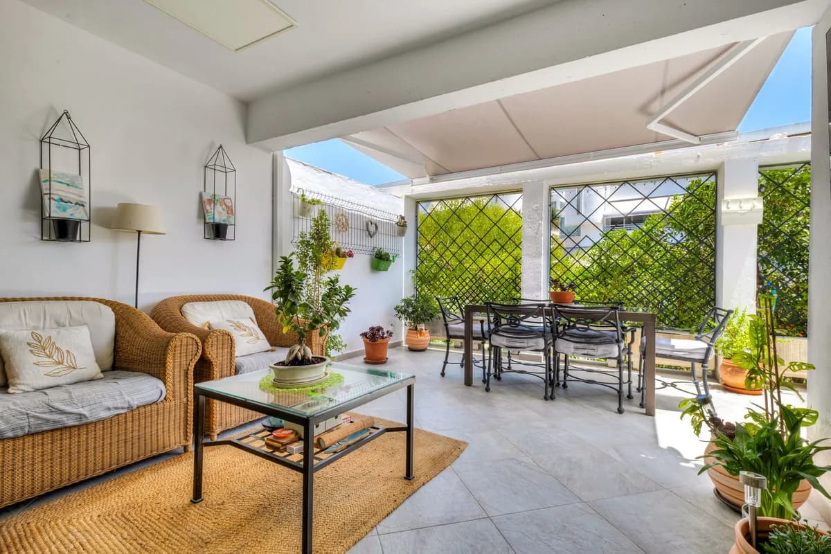 1 Bedroom Ground Floor Apartment for Sale in La Cala de Mijas, Málaga - Image 2