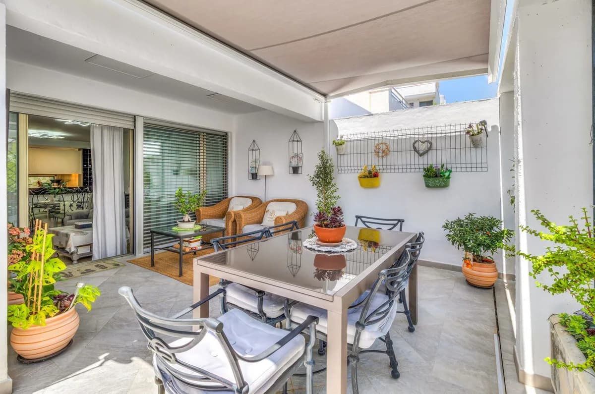 1 Bedroom Ground Floor Apartment for Sale in La Cala de Mijas, Málaga - Image 3