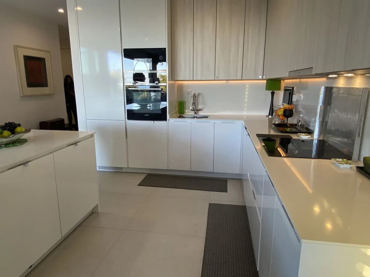 3 Bedroom Townhouse for Sale in Casares Playa, Málaga - Image 5