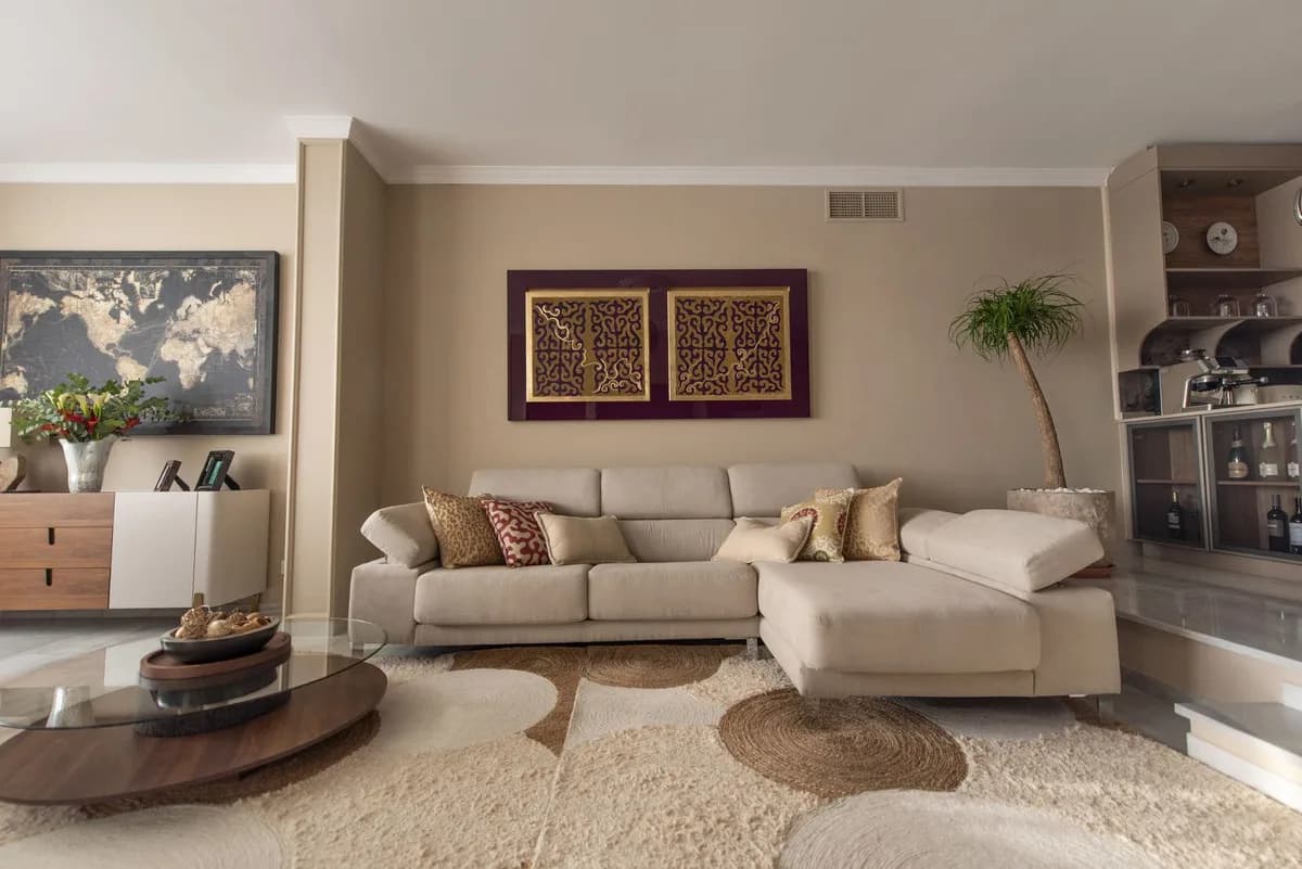 3 Bedroom Townhouse for Sale in Nueva Andalucía, Málaga - Image 2