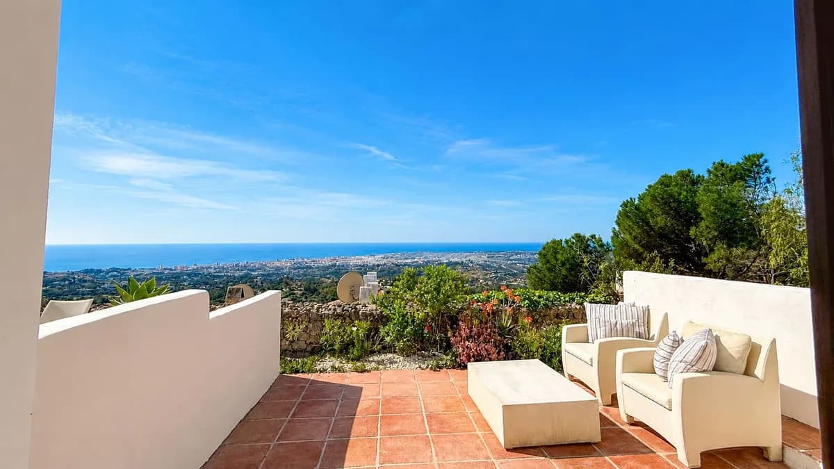 2 Bedroom Townhouse for Sale in Mijas, Málaga
