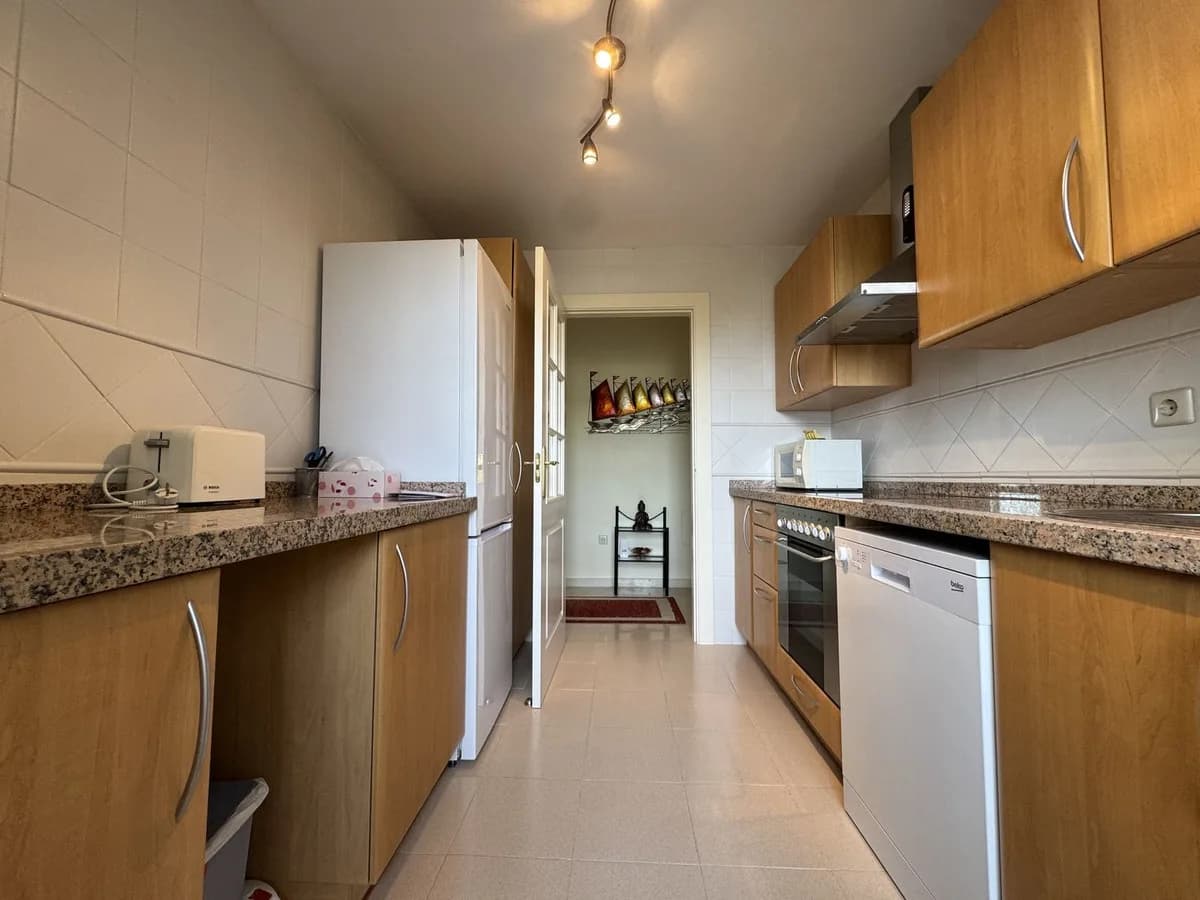 3 Bedroom Middle Floor Apartment for Sale in La Cala Hills, Málaga - Image 8