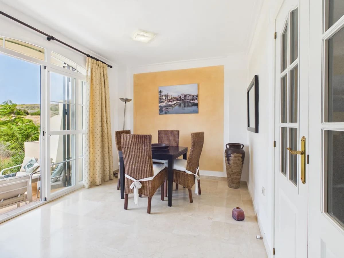 4 Bedroom Townhouse for Sale in La Duquesa, Málaga - Image 3