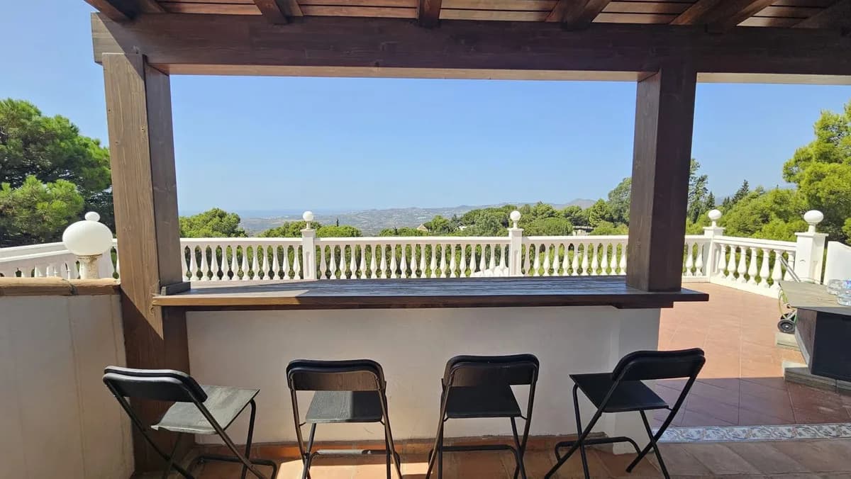 3 Bedroom Detached Villa for Sale in Valtocado, Málaga - Image 9