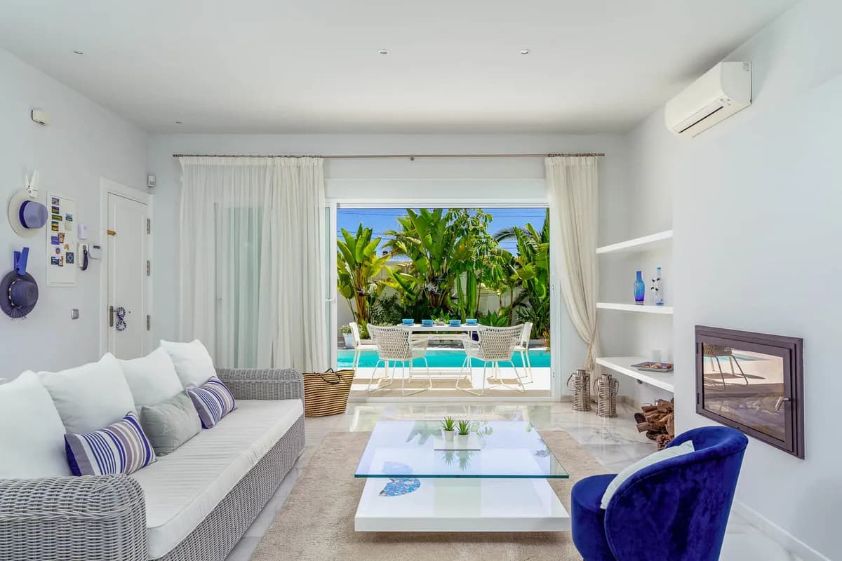 3 Bedroom Detached Villa for Sale in Marbesa, Málaga - Image 5