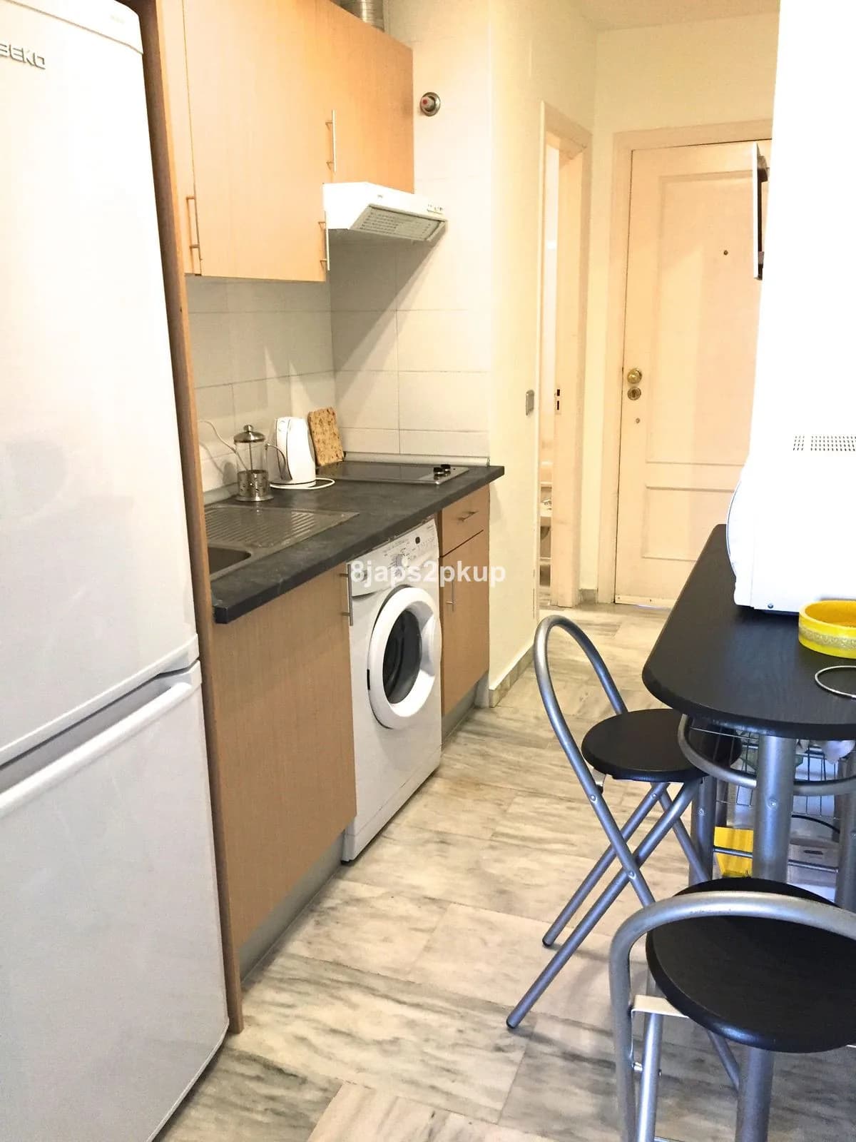 1 Bedroom Ground Floor Apartment for Sale in Estepona, Málaga - Image 9