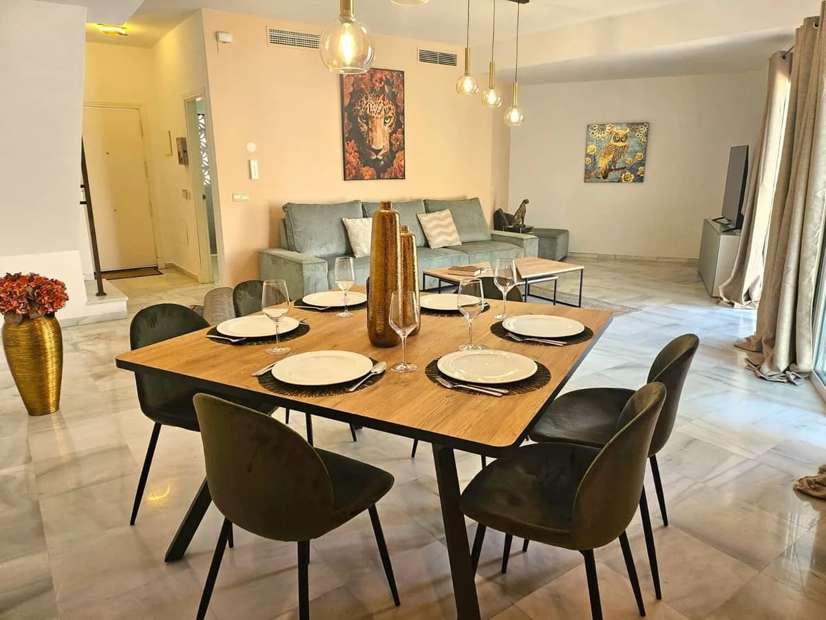 3 Bedroom Townhouse for Sale in Benamara, Málaga - Image 7