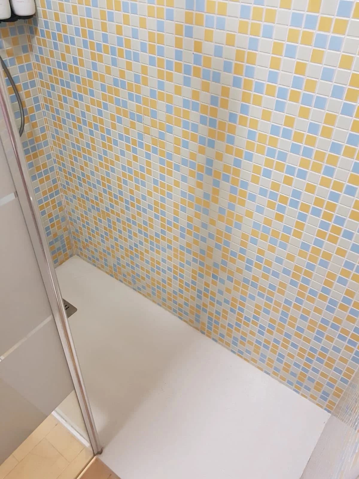 1 Bedroom Middle Floor Apartment for Sale in Torreblanca, Málaga - Image 6