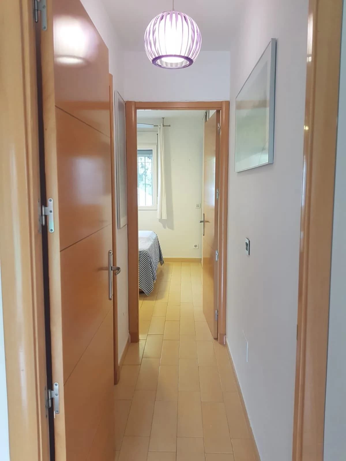 1 Bedroom Middle Floor Apartment for Sale in Torreblanca, Málaga - Image 8