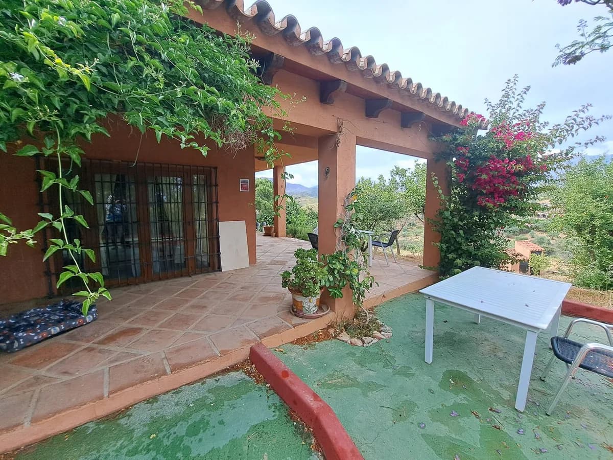 4 Bedroom Finca - Cortijo for Sale in Entrerrios, Málaga - Image 4