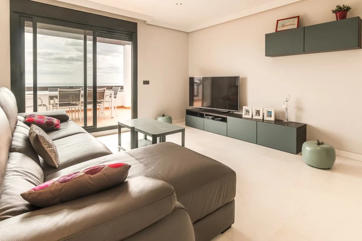 3 Bedroom Penthouse for Sale in Doña Julia, Málaga - Image 8
