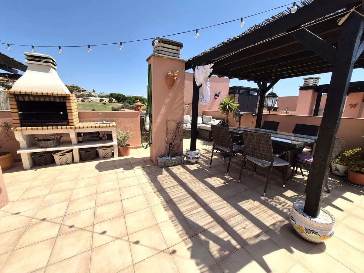 3 Bedroom Penthouse Duplex for Sale in Manilva, Málaga - Image 4