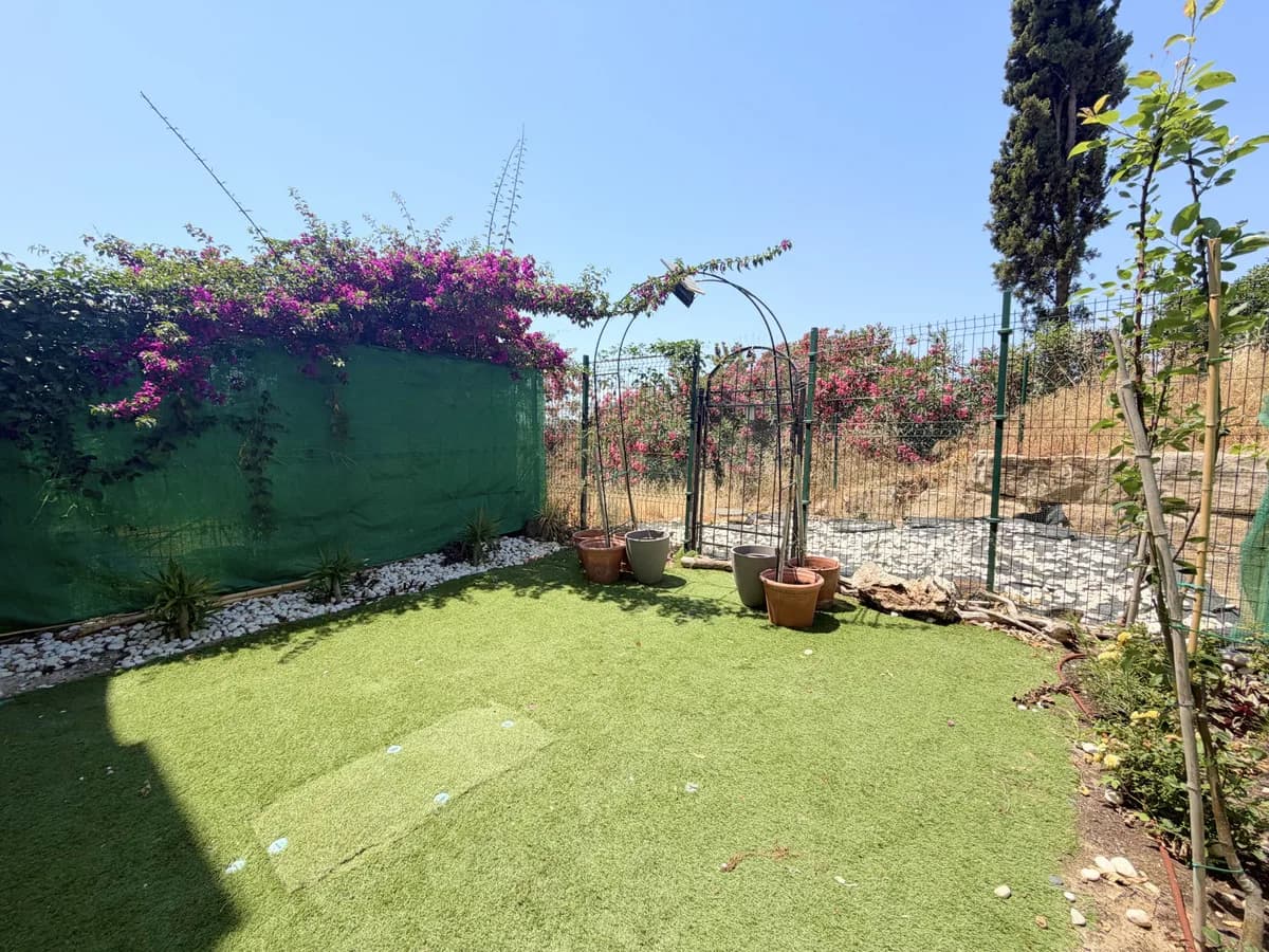 4 Bedroom Ground Floor Apartment for Sale in Doña Julia, Málaga