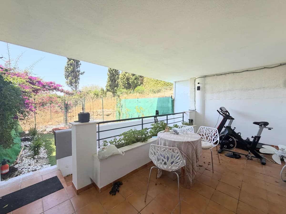 4 Bedroom Ground Floor Apartment for Sale in Doña Julia, Málaga - Image 2