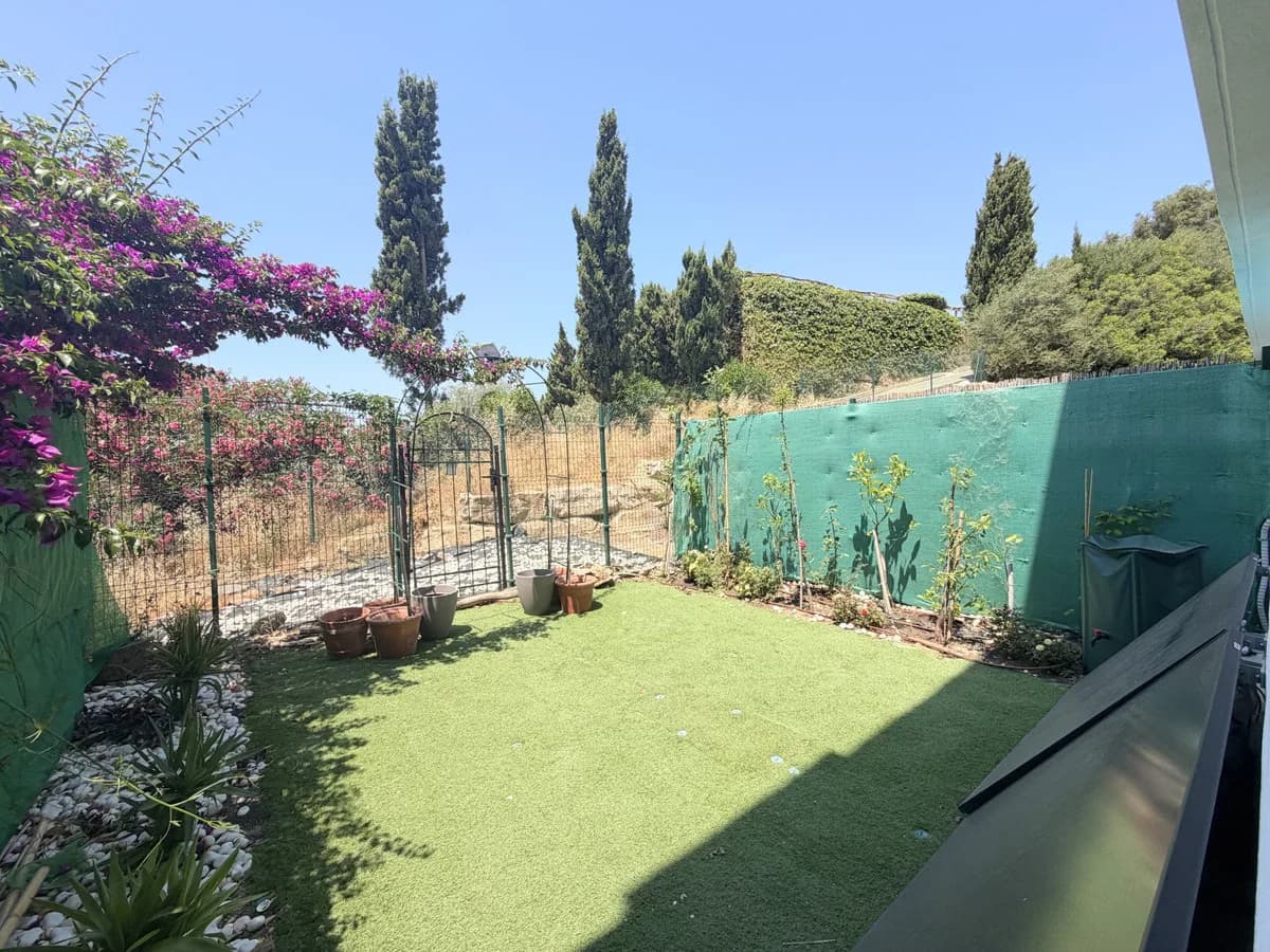 4 Bedroom Ground Floor Apartment for Sale in Doña Julia, Málaga - Image 3