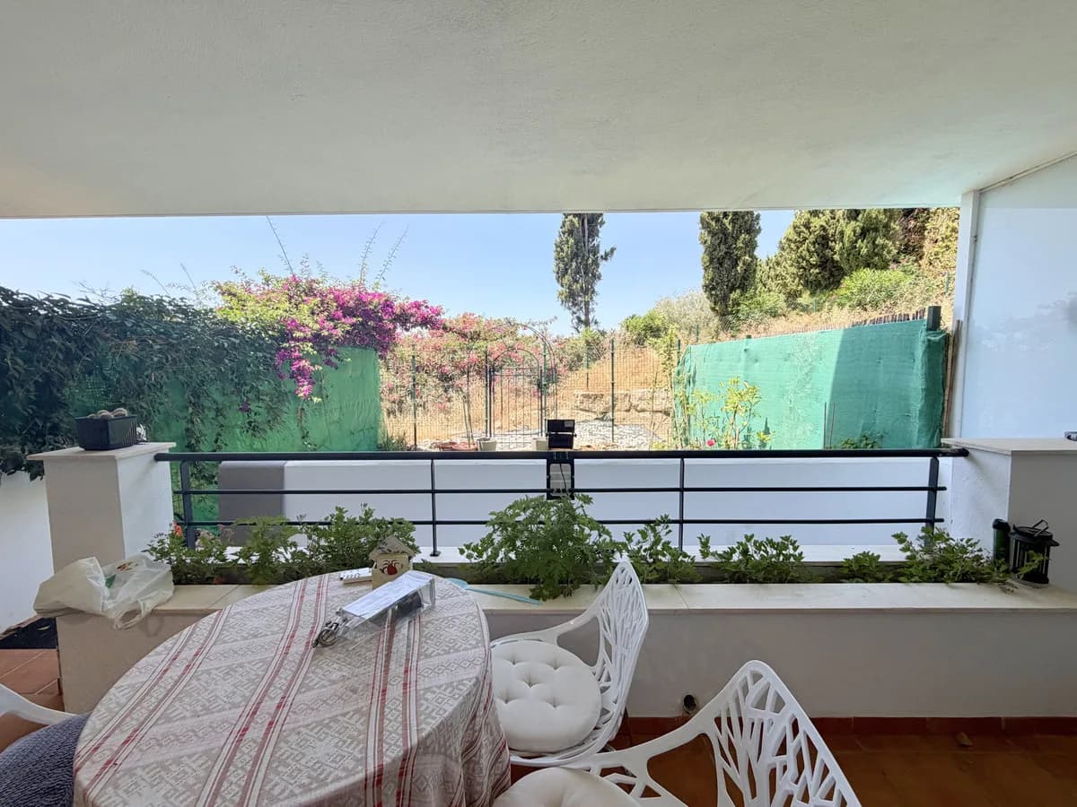4 Bedroom Ground Floor Apartment for Sale in Doña Julia, Málaga - Image 4
