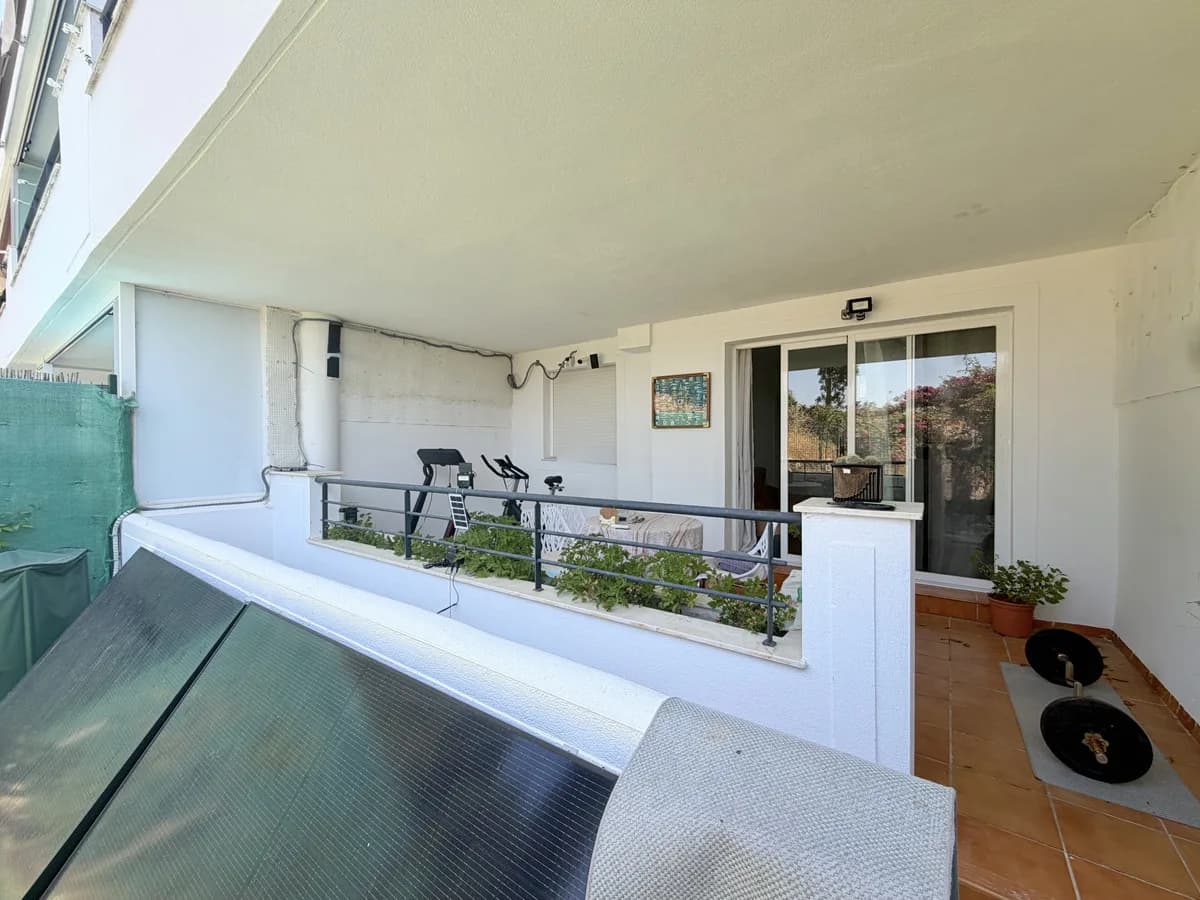 4 Bedroom Ground Floor Apartment for Sale in Doña Julia, Málaga - Image 5