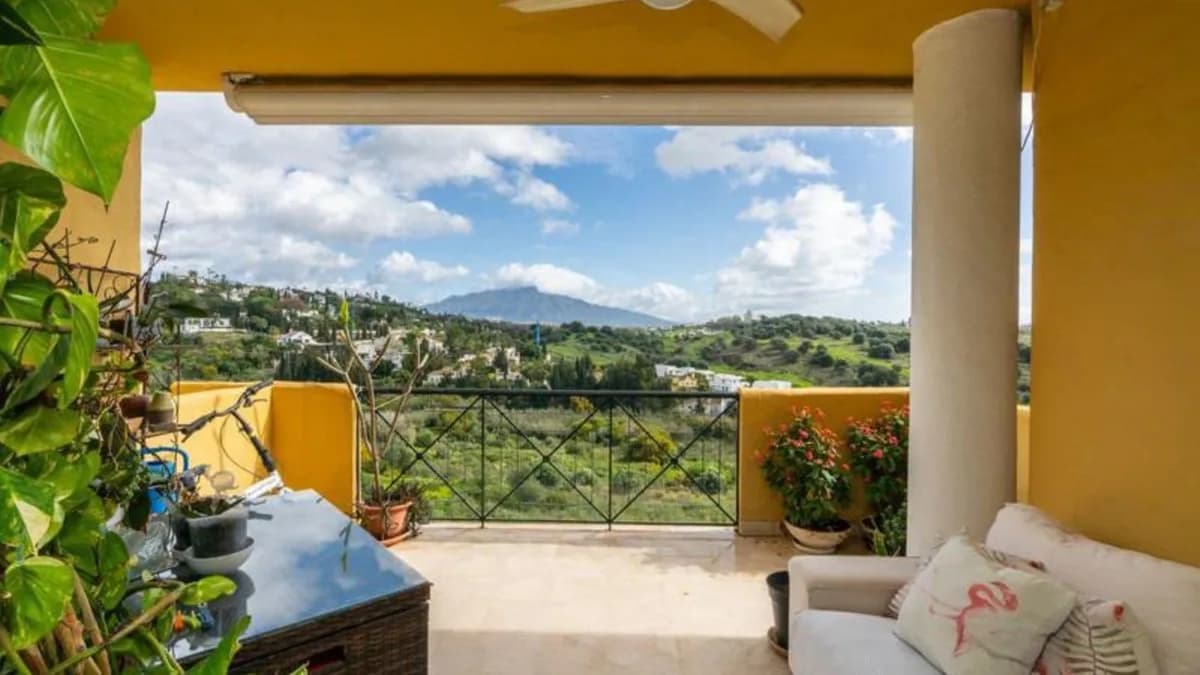 3 Bedroom Penthouse for Sale in Bel Air, Málaga - Image 4