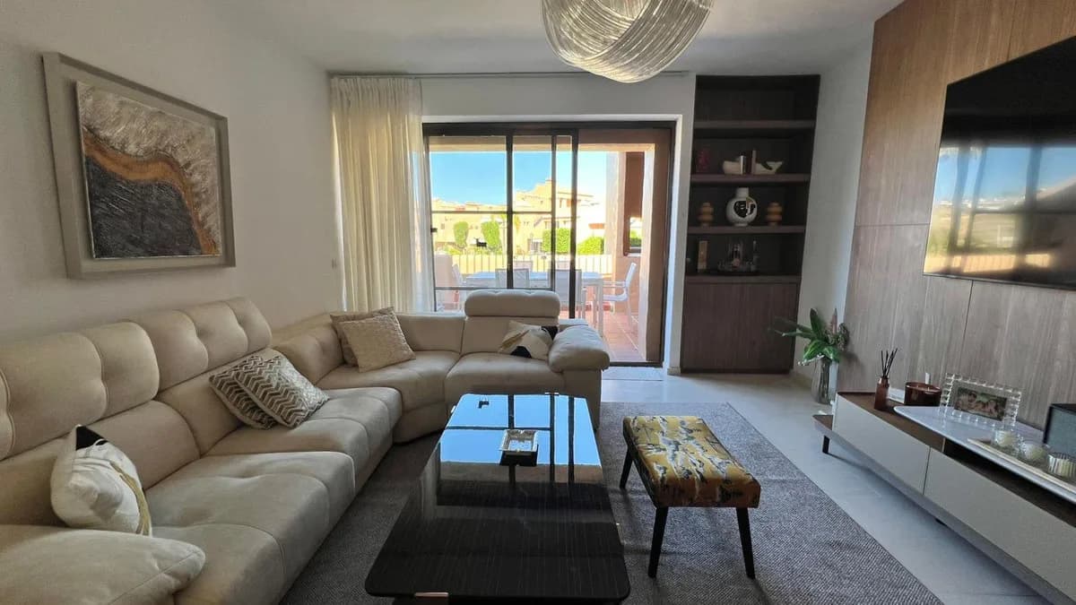 3 Bedroom Penthouse for Sale in Bel Air, Málaga - Image 5