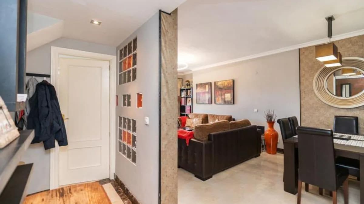 3 Bedroom Penthouse for Sale in Bel Air, Málaga - Image 7