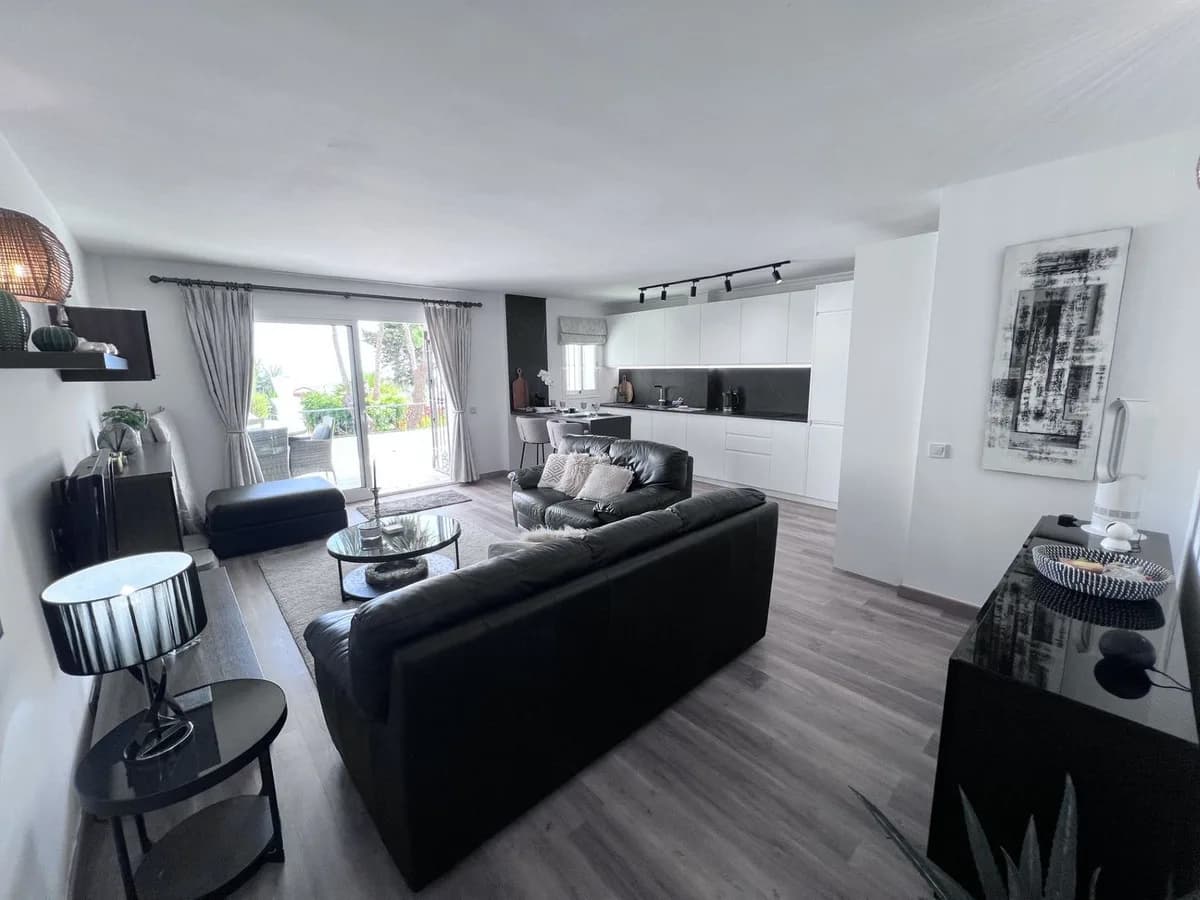 2 Bedroom Ground Floor Apartment for Sale in Riviera del Sol, Málaga