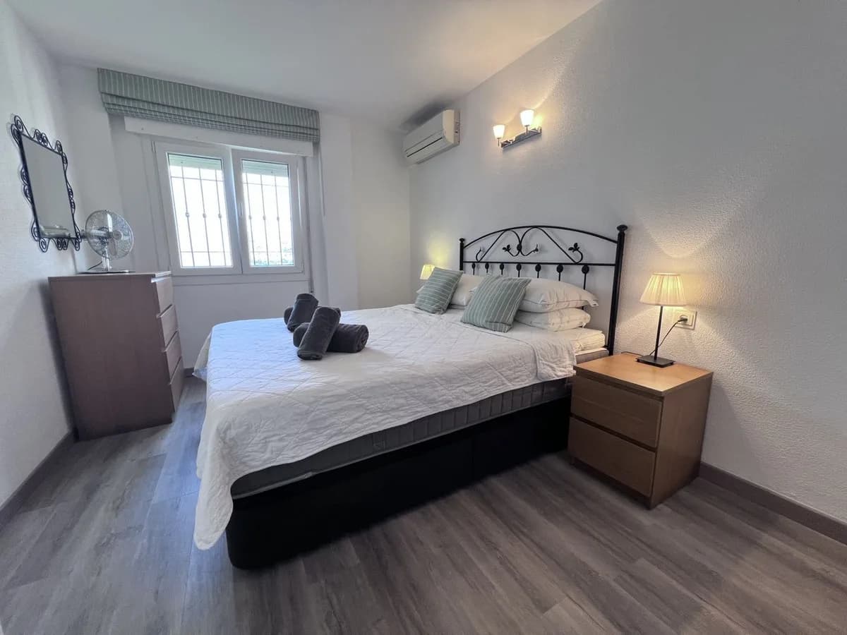 2 Bedroom Ground Floor Apartment for Sale in Riviera del Sol, Málaga - Image 5