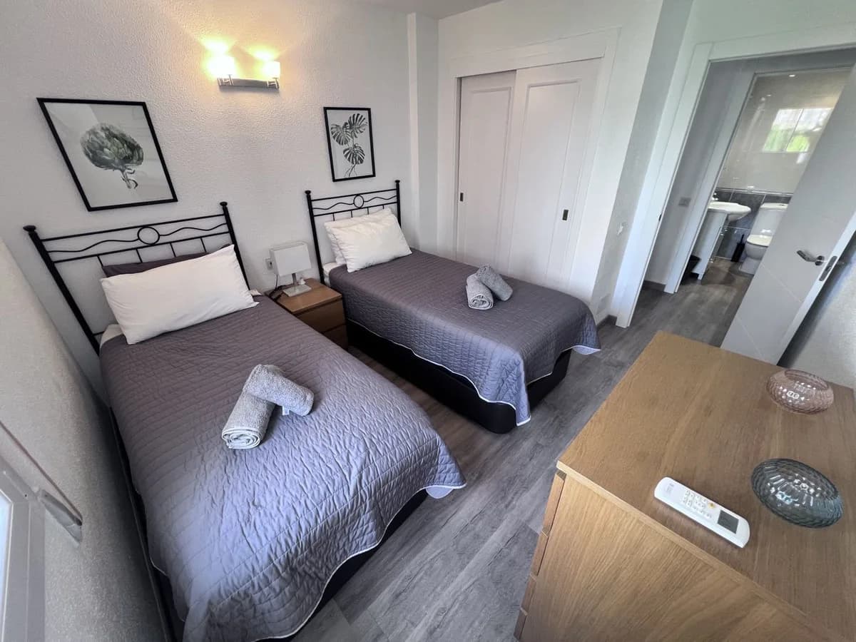 2 Bedroom Ground Floor Apartment for Sale in Riviera del Sol, Málaga - Image 9