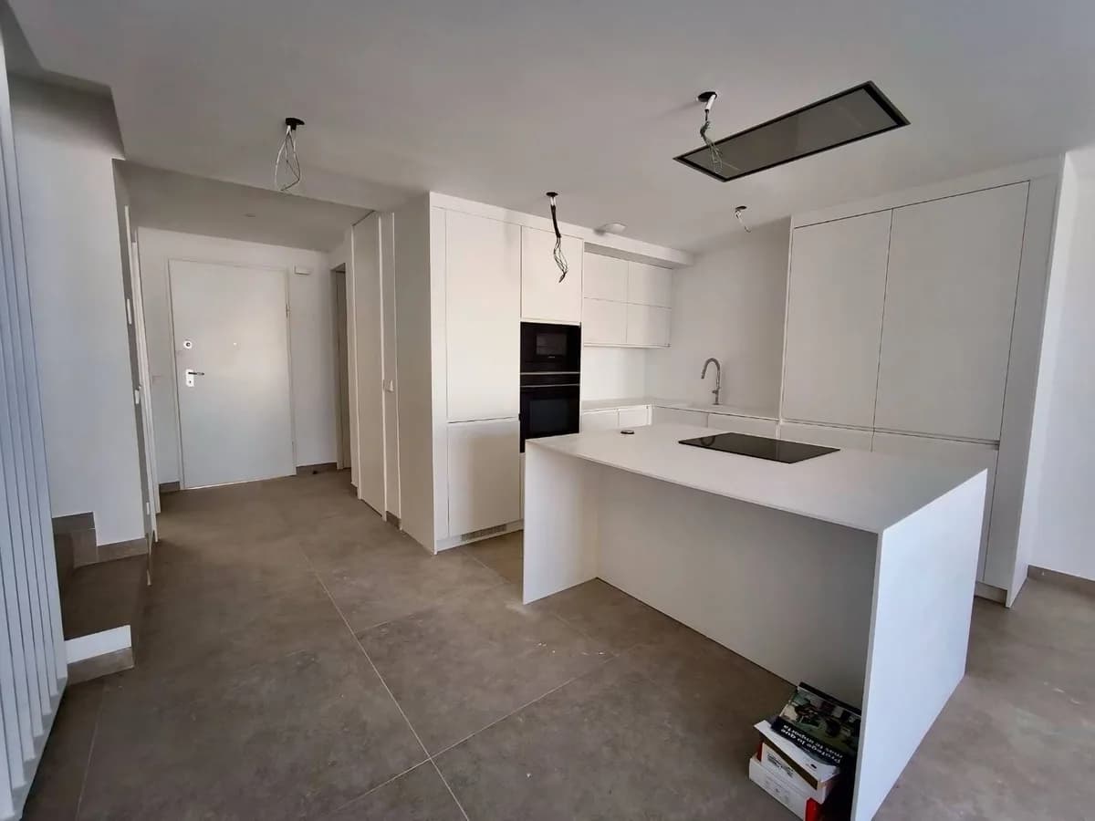 4 Bedroom Penthouse Duplex for Sale in Bel Air, Málaga - Image 9