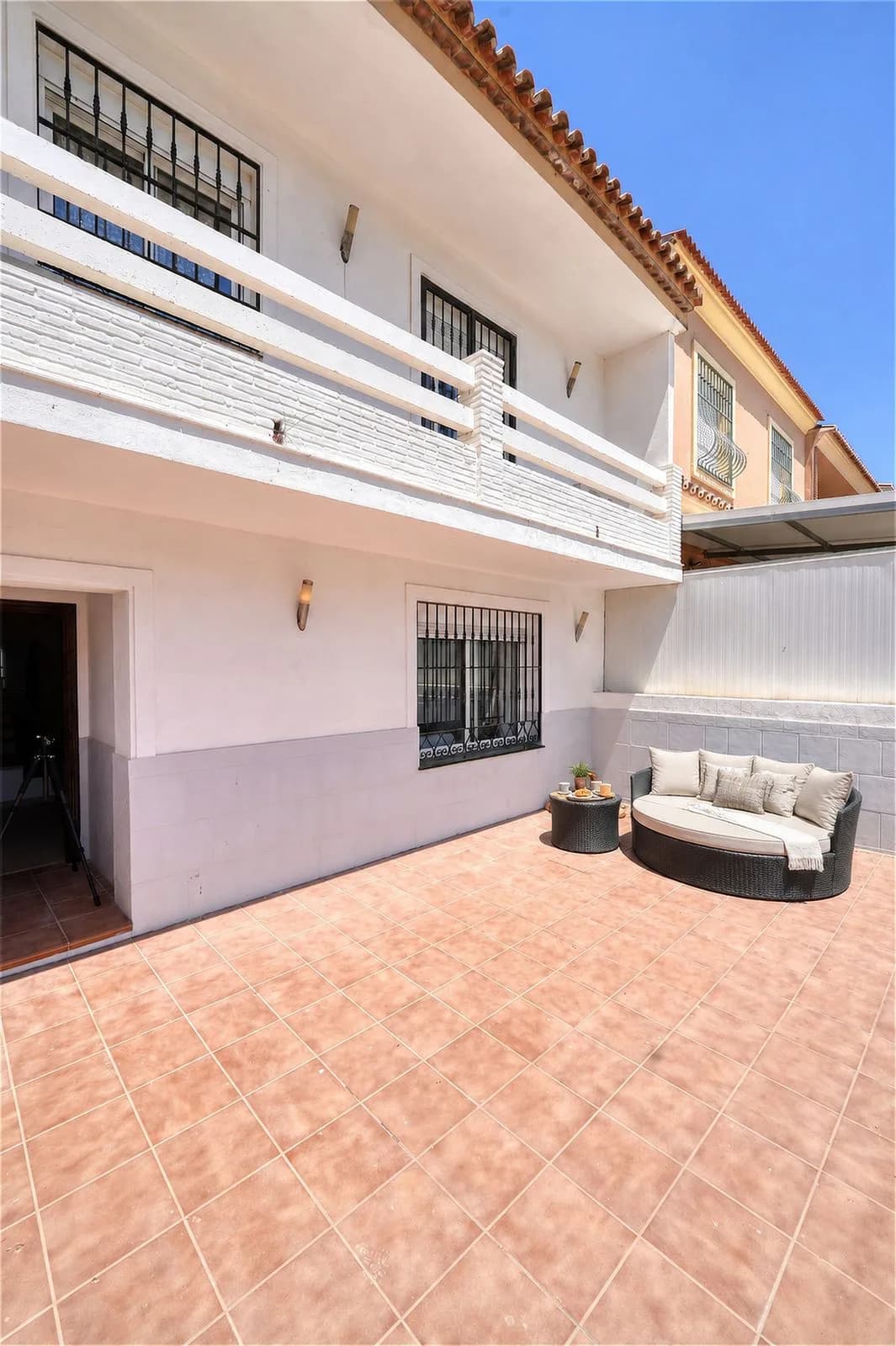 3 Bedroom Townhouse for Sale in Casares, Málaga