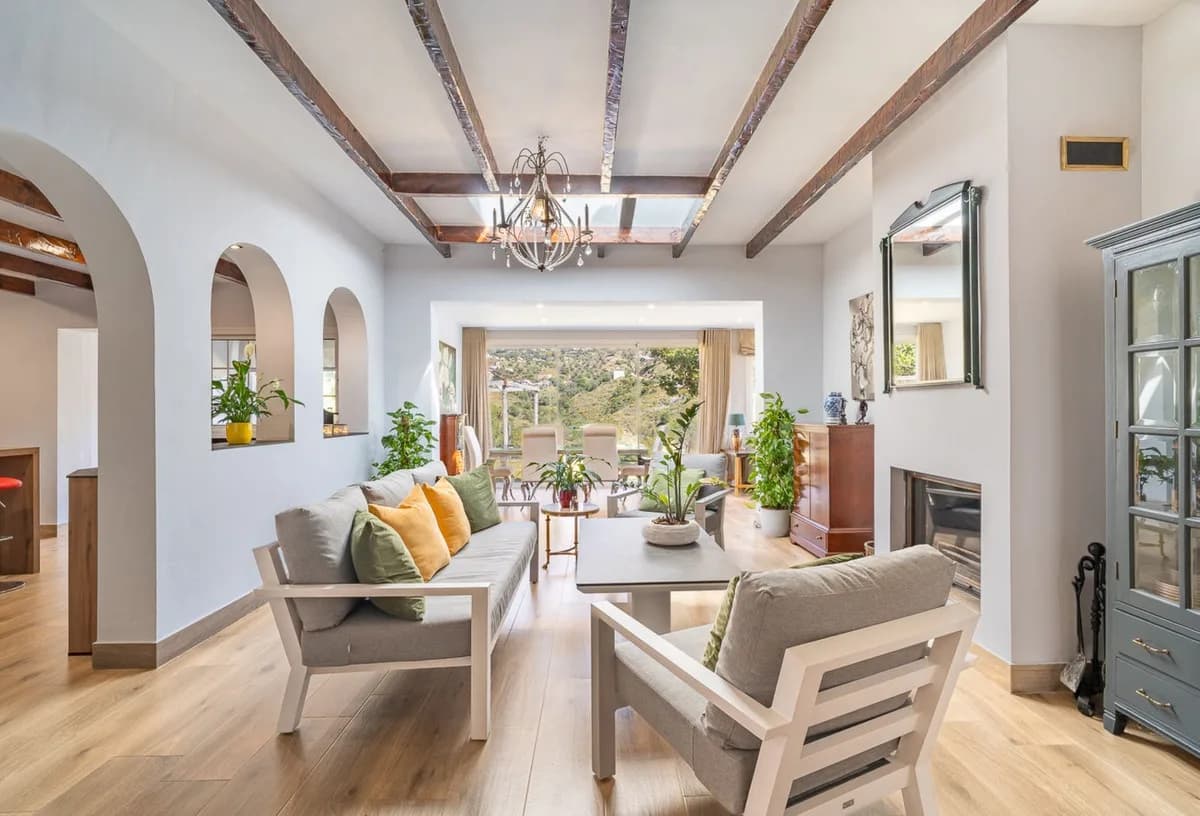 3 Bedroom Detached Villa for Sale in Mijas, Málaga