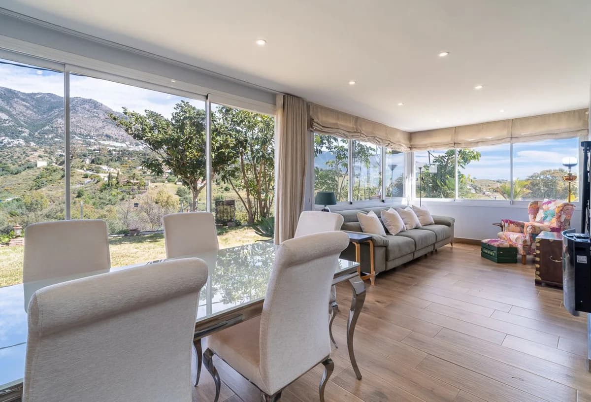 3 Bedroom Detached Villa for Sale in Mijas, Málaga - Image 5