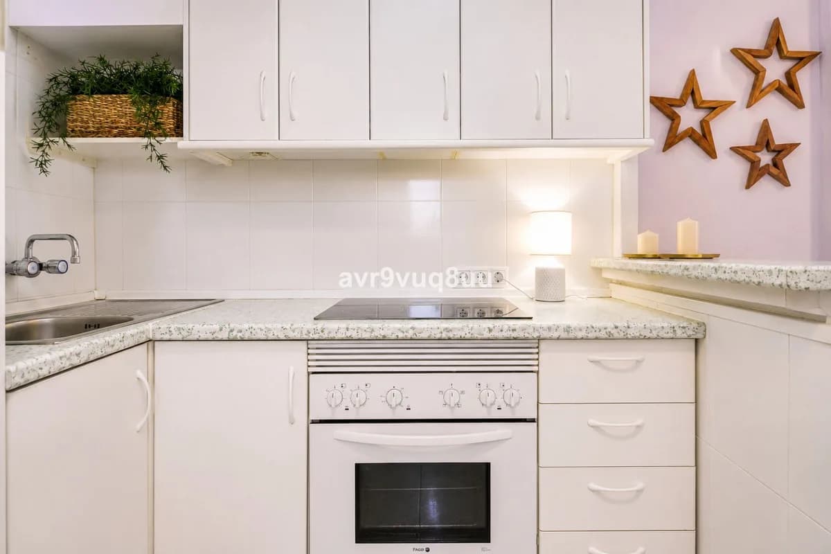 1 Bedroom Penthouse for Sale in La Cala de Mijas, Málaga - Image 7