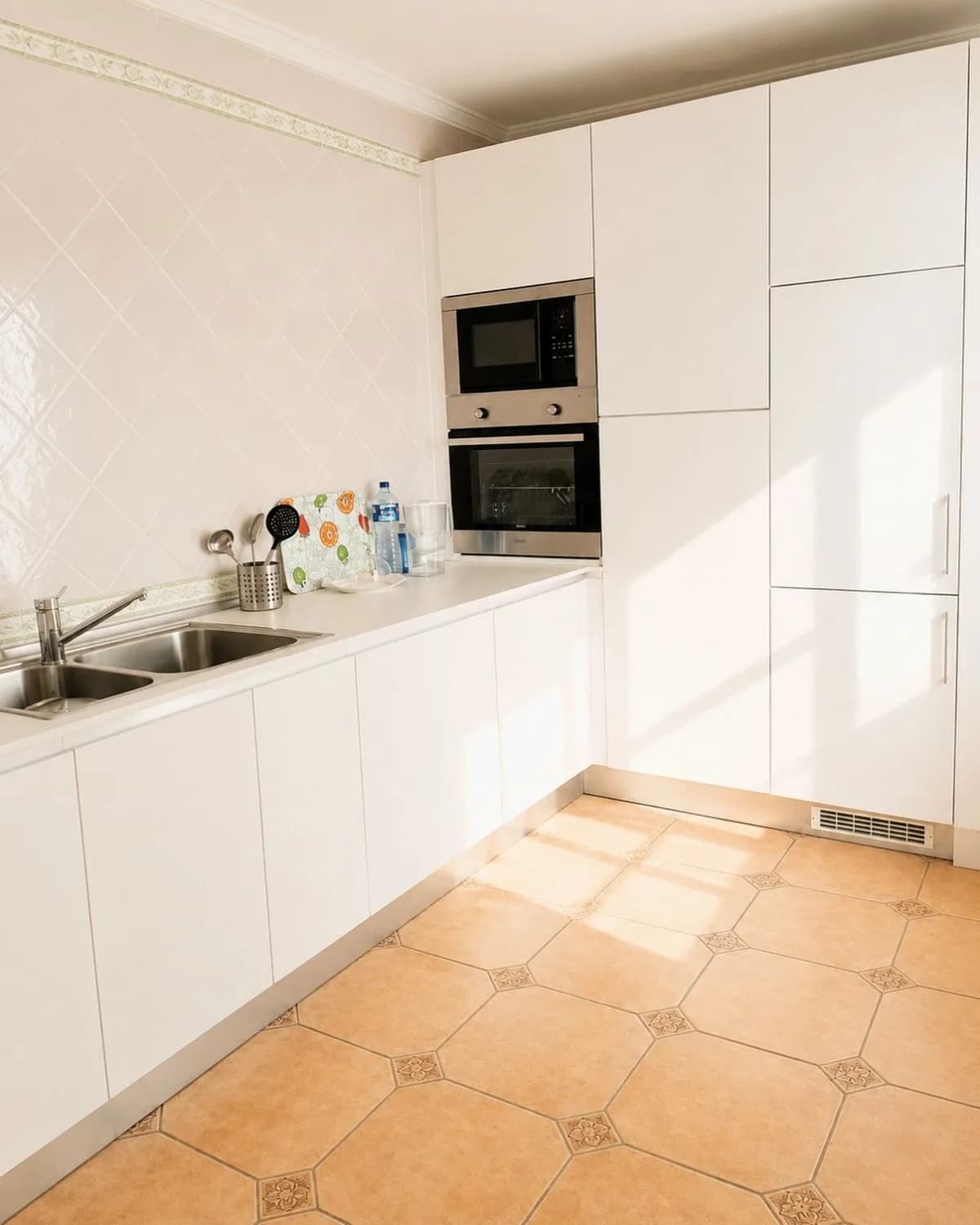 2 Bedroom Ground Floor Apartment for Sale in La Cala, Málaga - Image 5