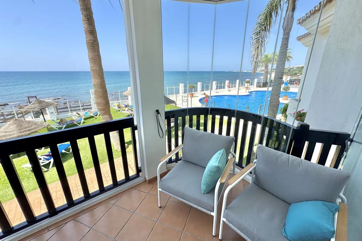2 Bedroom Ground Floor Apartment for Sale in Calahonda, Málaga - Image 4