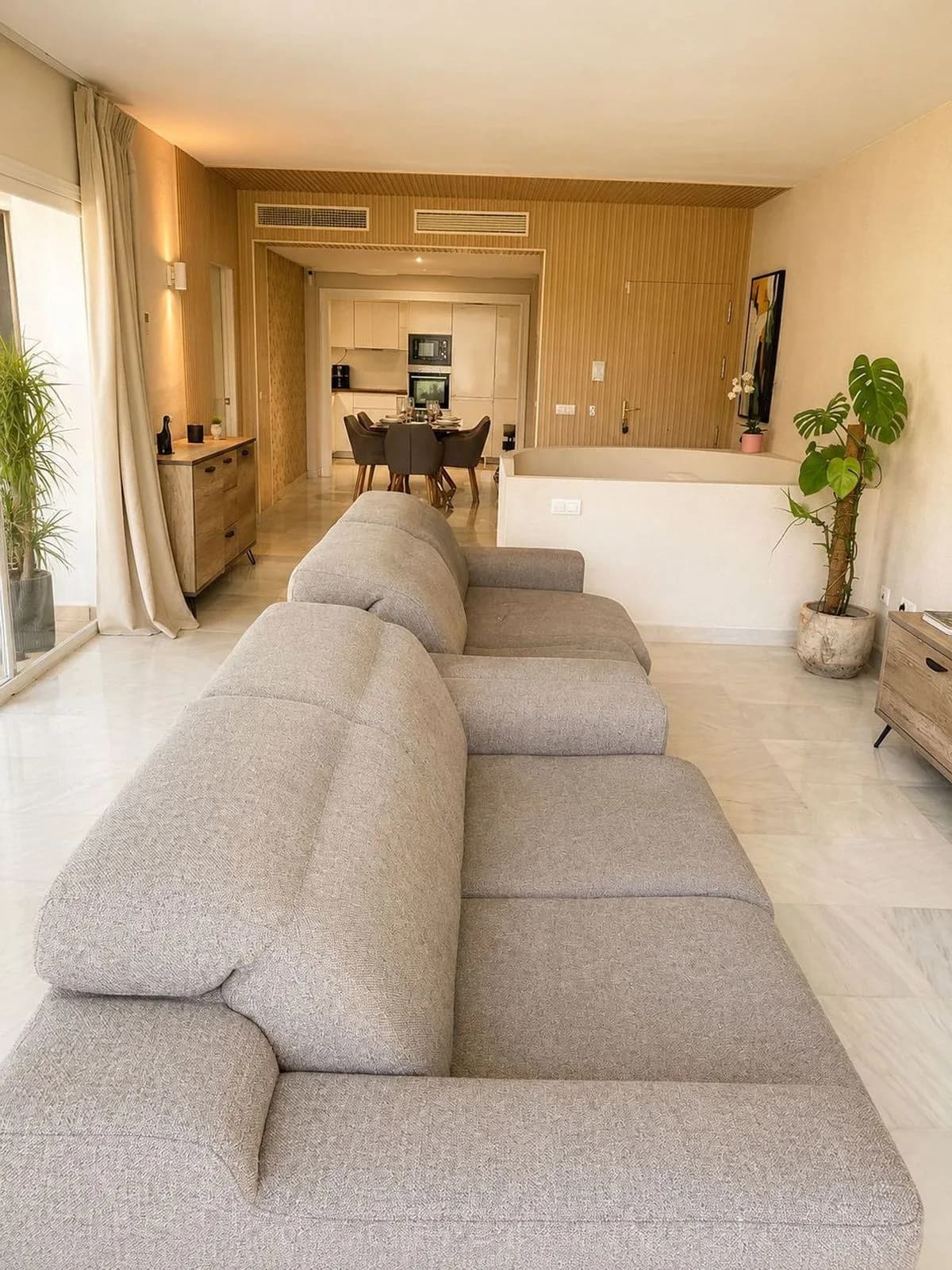 3 Bedroom Duplex for Sale in La Quinta, Málaga - Image 2