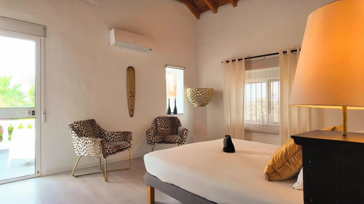 5 Bedroom Finca - Cortijo for Sale in Alhaurín el Grande, Málaga - Image 8
