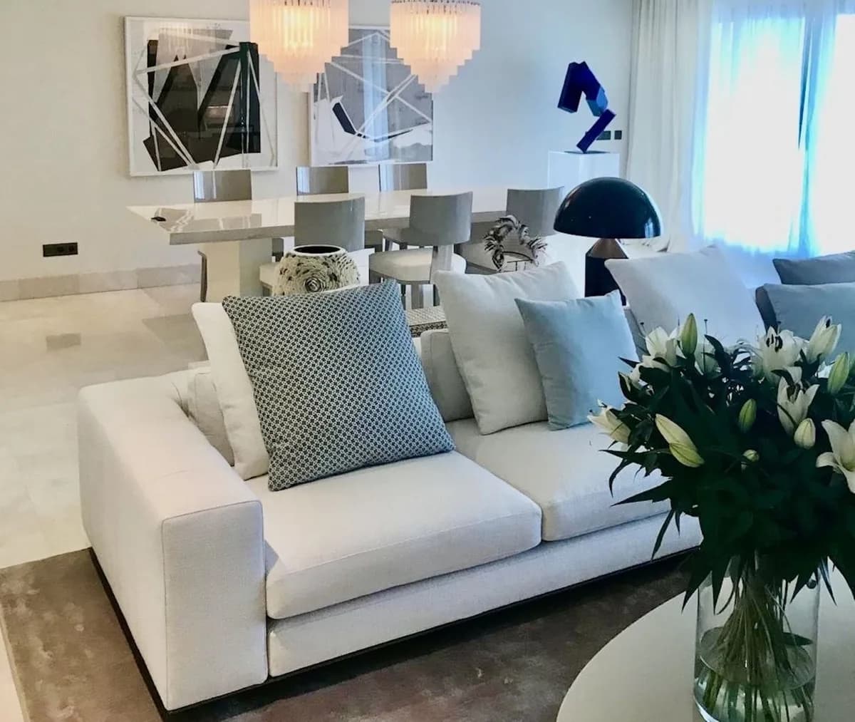 4 Bedroom Ground Floor Apartment for Sale in Estepona, Málaga - Image 4