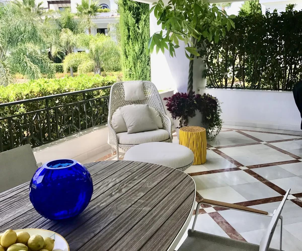 4 Bedroom Ground Floor Apartment for Sale in Estepona, Málaga - Image 5