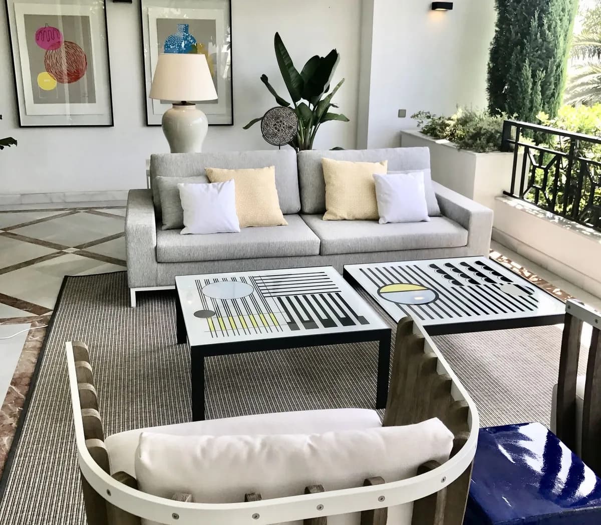 4 Bedroom Ground Floor Apartment for Sale in Estepona, Málaga - Image 7