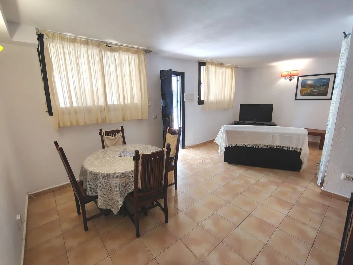1 Bedroom Ground Floor Apartment for Sale in Mijas, Málaga - Image 7