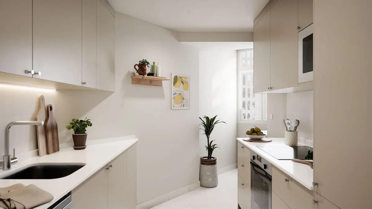 3 Bedroom Middle Floor Apartment for Sale in Fuengirola, Málaga - Image 5